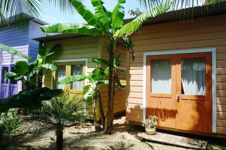 Boathouse Bungalows By The Sea Bocas Town Ngoại thất bức ảnh